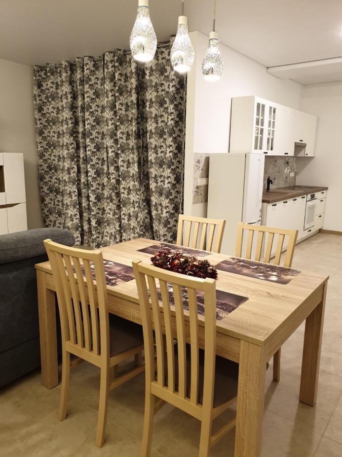 Skuodo 2E Apartman Kaunas Kültér fotó